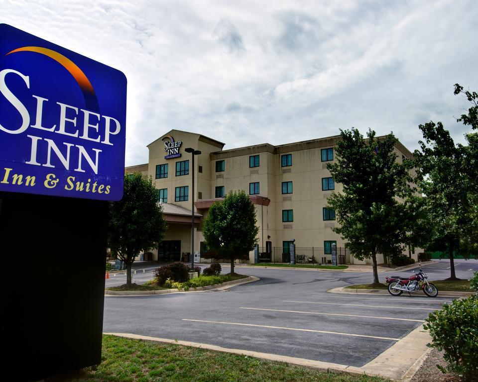 ווינצ'סטר Sleep Inn & Suites מראה חיצוני תמונה